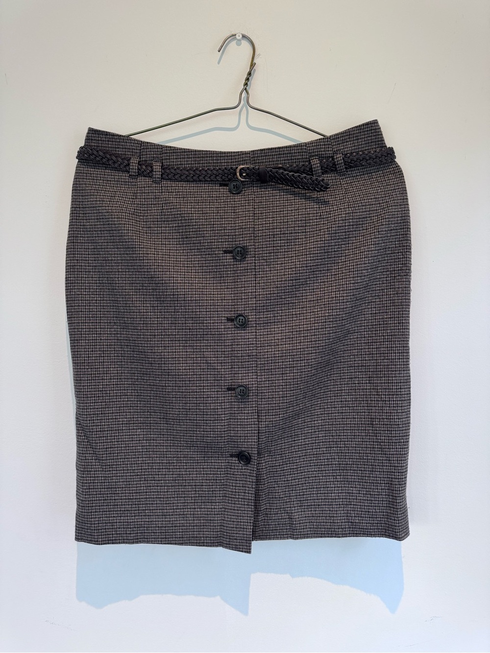 H&M Gray Houndstooth Button-Front Pencil Skirt with Braided Belt